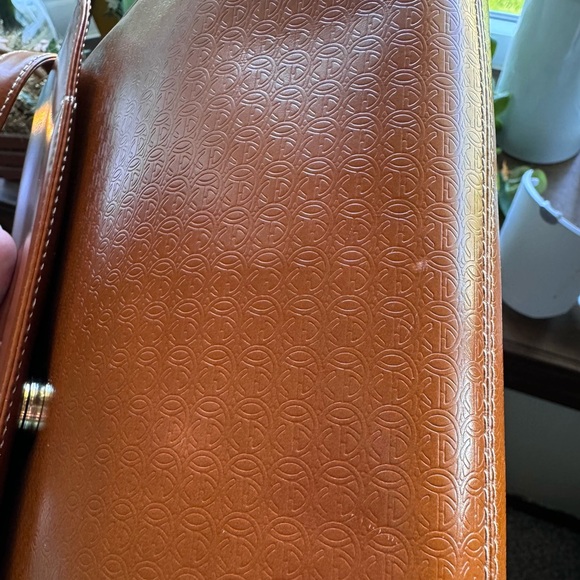 Authentic GUCCI Leather Handbag - 004.109.0272 - Suede Interior - Picture 12 of 16